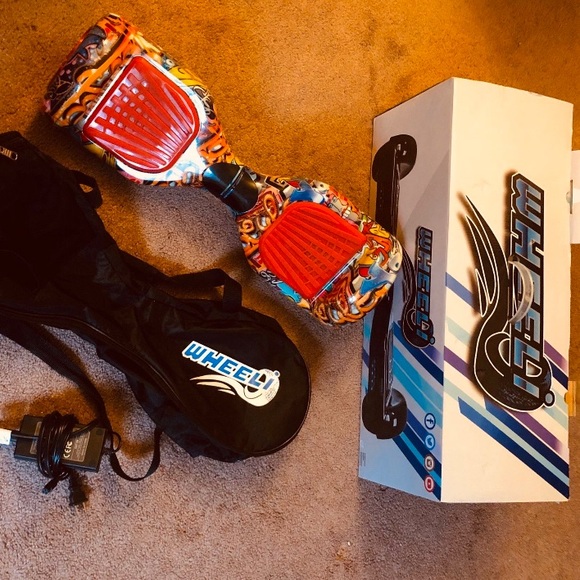 HOVER BOARD- Wheeli Hover board